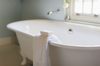 Cast Iron Clawfoot Bathtub